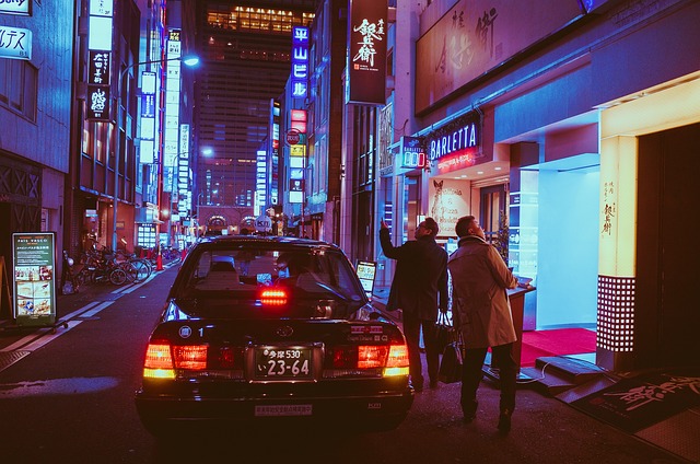 일본 그룹 투어를 진행하는 현장 이미지
